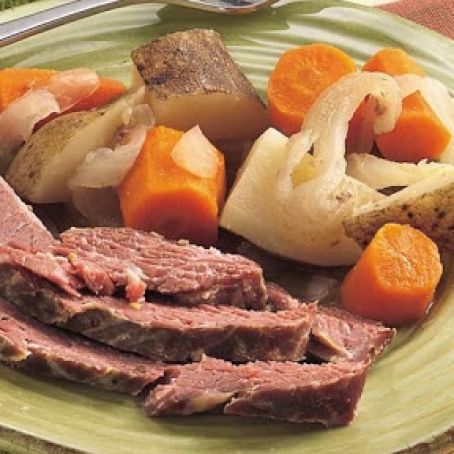 Slow-Cooked Corned Beef Dinner