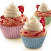 Dreamy Buttercream Icing for Cupcakes