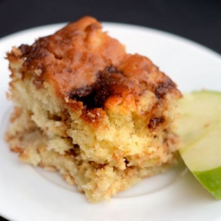 Apple Cinnamon Kugel with Tofutti Sour Cream