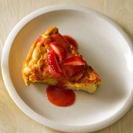 Family-Style French Toast with Strawberry Syrup