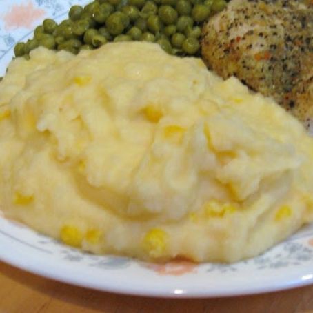 Mashed Potatoes With Corn & Cheese