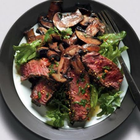 ASIAN STEAK w/MUSHROOMS & GINGER DRESSING