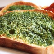 Hot Italian Pesto Bread