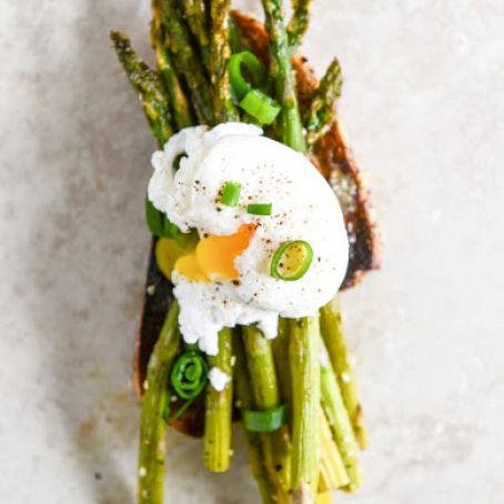BREAKFAST - Roasted Sesame Asparagus Toasts with Poached Eggs