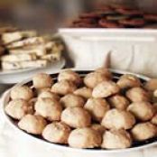 Polvorones de Canele (Cinnamon Cookies)***