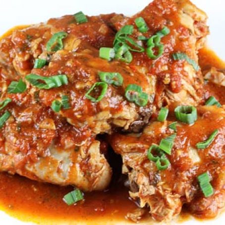 Chicken In Spicy Tomato Sauce