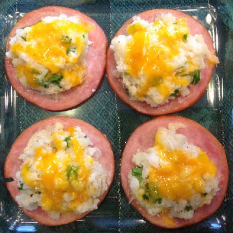 Canadian Cauliflower Cheddar Cups