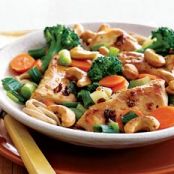 Chicken, Broccoli and Cashew Stir-Fry