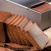 Dainty Tea-Sandwich Bread