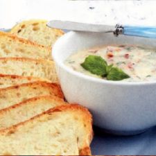 Basil and Sun-Dried Tomato Dip