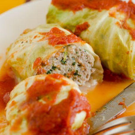Turkey Florentine Stuffed Cabbage Rolls
