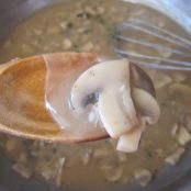 MUSHROOM HERB GRAVY