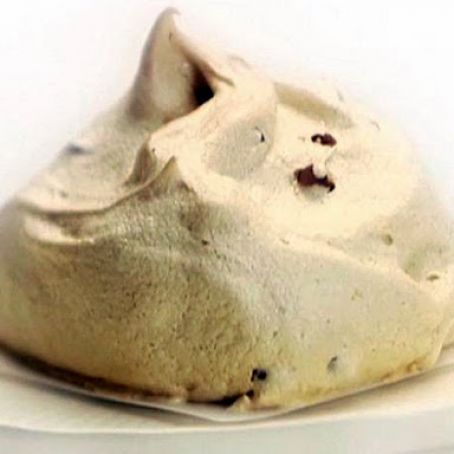 Espresso Chip Meringues
