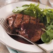 Filet mignon in wine sauce