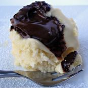 3-2-1 BOSTON CREAM PIE CAKE IN A CUP