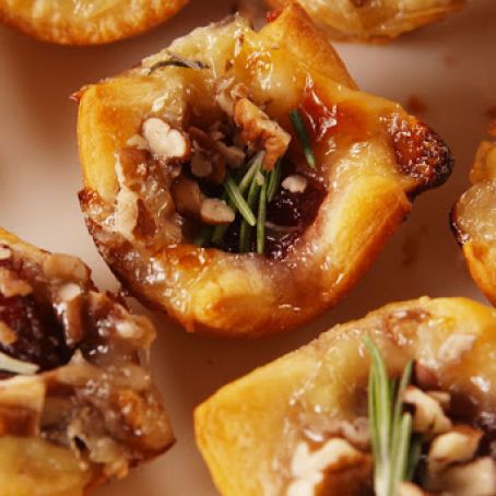 Cranberry Brie Bites