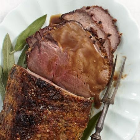 Garlic Roast Beef and Gravy