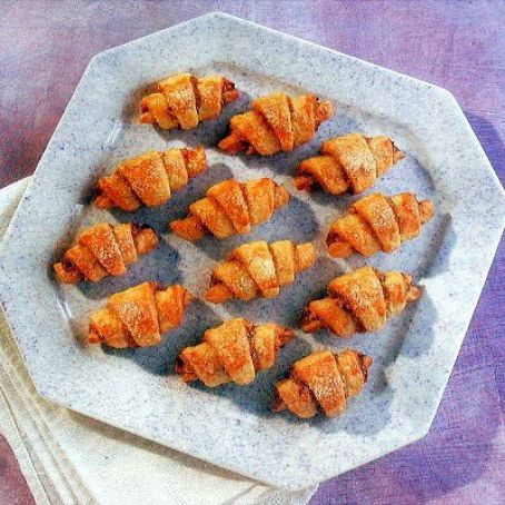 CREAM CHEESE SPIRALS