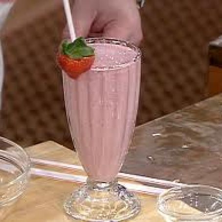 Fresh Dairy Free Strawberry Milkshakes