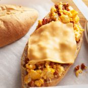 Breakfast (Egg & Chorizo Bolillo)