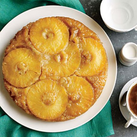 Gluten-Free Caramelized Pineapple Upside-Down Cake