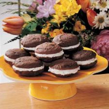 Old Fashioned Whoopie Pies