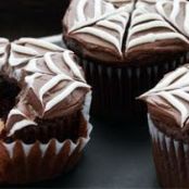 Spooky Surprise Cupcakes