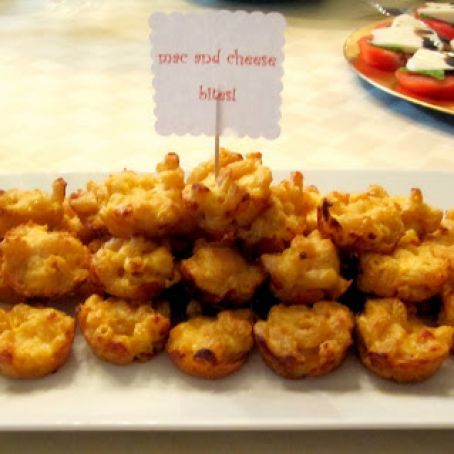 MAC AND CHEESE BITES