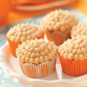 Pumpkin Spice Cupcakes with Cream Cheese Frosting