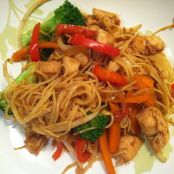 CHOW MEIN DE POLLO