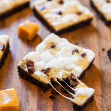 Marshmallow Caramel Oreo Cookie S’Mores Bars