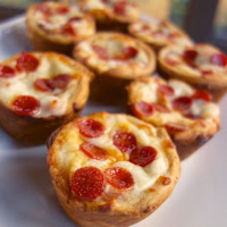 Deep Dish Pizza Cupcakes