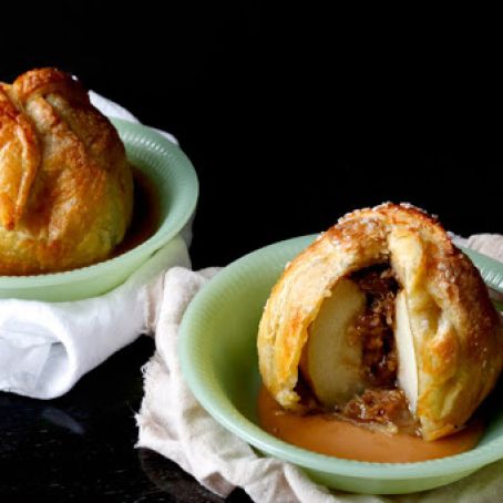 Streusel Stuffed Baked Apple Dumpling