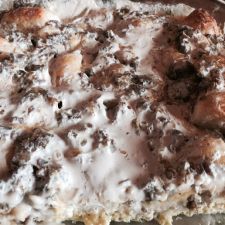 Sausage and Gravy Breakfast Casserole