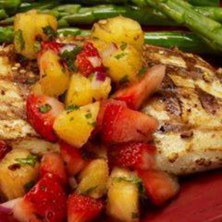 Grilled Chicken with Strawberry-Pineapple Salsa