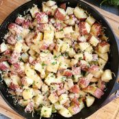 Garlic Parmesan Cheesy Potatoes