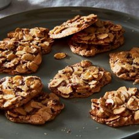 3-Ingredient Almond Crackle Cookies