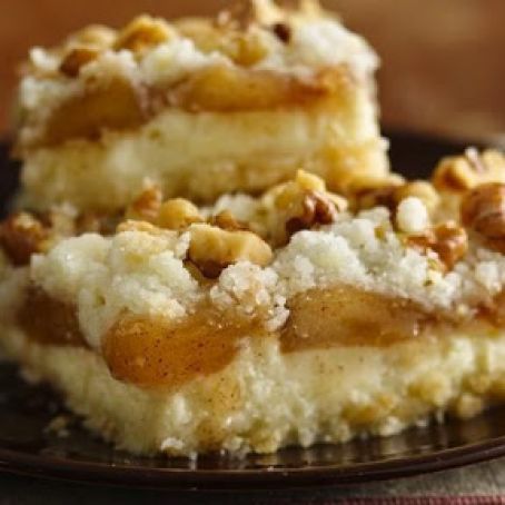 Gluten-Free Apple Streusel Cheesecake Bars