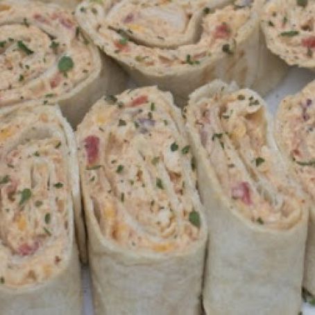 MEXICAN CHICKEN SALAD WRAP PINWHEELS
