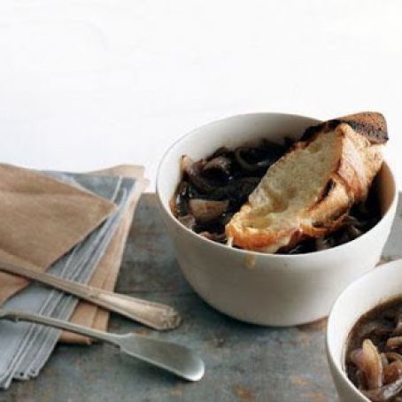 FRENCH RED ONION SOUP