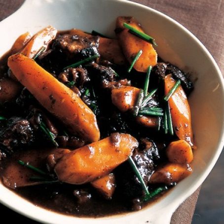 Braised Beef With Carrots