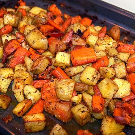 ROASTED VEGETABLE MEDLEY WITH PECAN-HONEY BUTTER