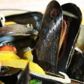 Fragrant Steamed Mussles