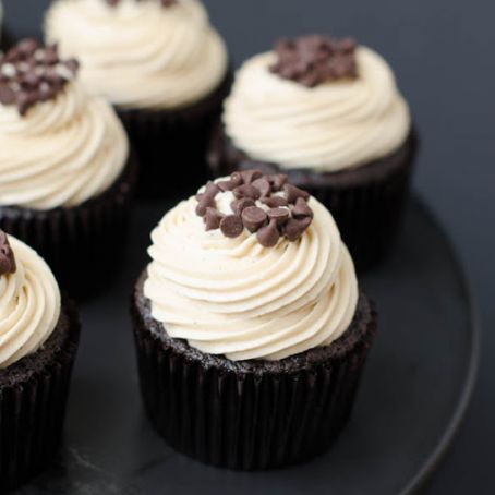 Mocha Chocolate Chip Espresso Cupcakes