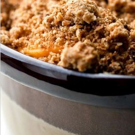 PEACH/NECTARINE & BLUEBERRY CRUMBLE