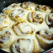 Pumpkin Spice Cinnamon Rolls