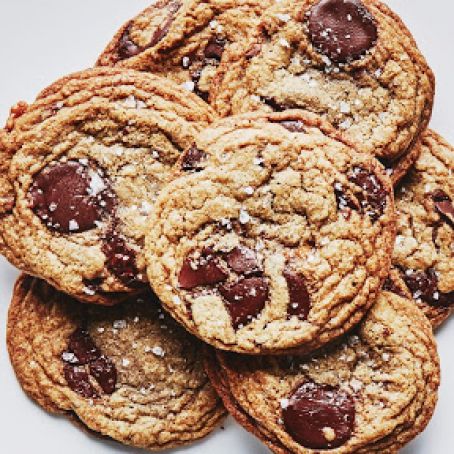 Brown Butter and Toffee Chocolate Chip Cookies