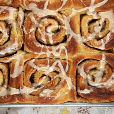 Grandma Billie’s Cinnamon Rolls