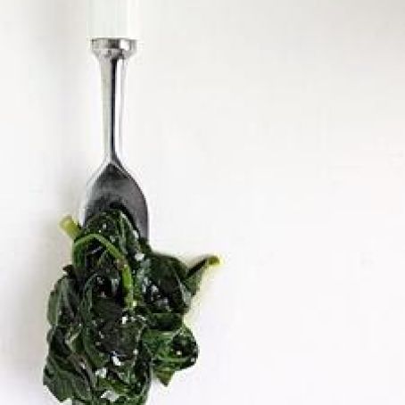 Wilted Spinach with Nutmeg