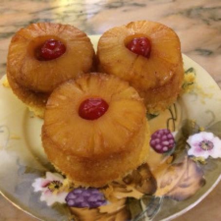 Pineapple Upside Down Muffins